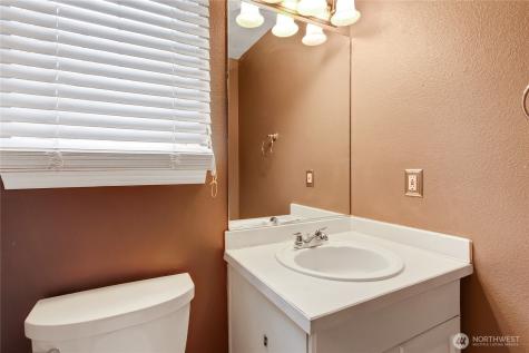 506 Belfair Court SW Orting WA 98360