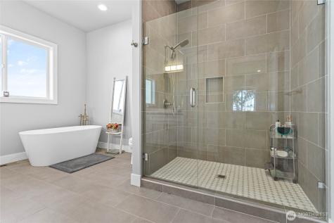 5544 Whitehorn Way Blaine WA 98230