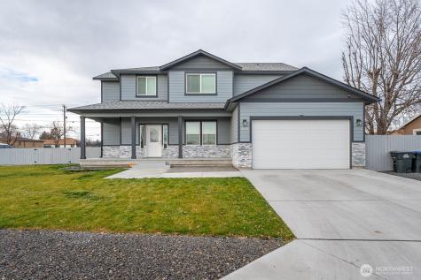 2036 W Lakeside Moses Lake WA 98337