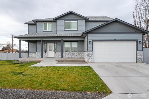 2036 W Lakeside Moses Lake WA 98337