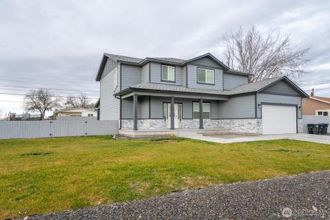 2036 W Lakeside Moses Lake WA 98337
