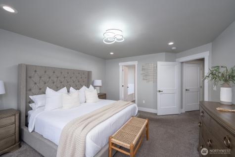 2036 W Lakeside Moses Lake WA 98337