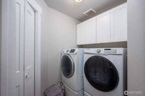 2036 W Lakeside Moses Lake WA 98337