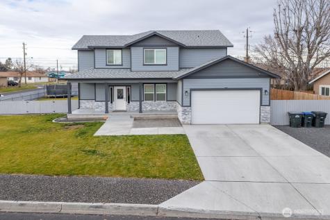 2036 W Lakeside Moses Lake WA 98337