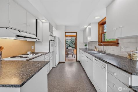 8049 23rd Avenue NW Seattle WA 98117