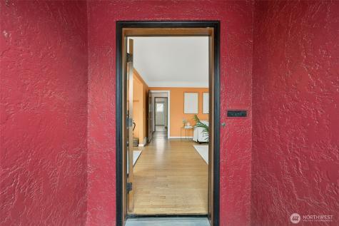 8049 23rd Avenue NW Seattle WA 98117