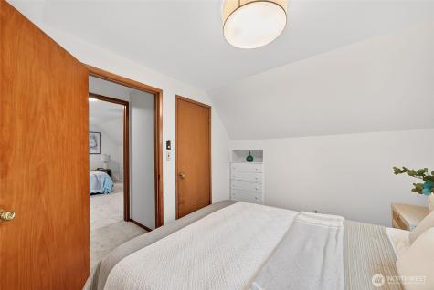 8049 23rd Avenue NW Seattle WA 98117
