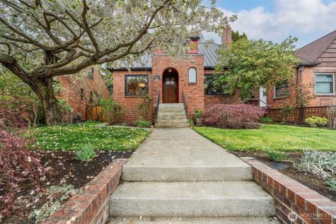 8049 23rd Avenue NW Seattle WA 98117