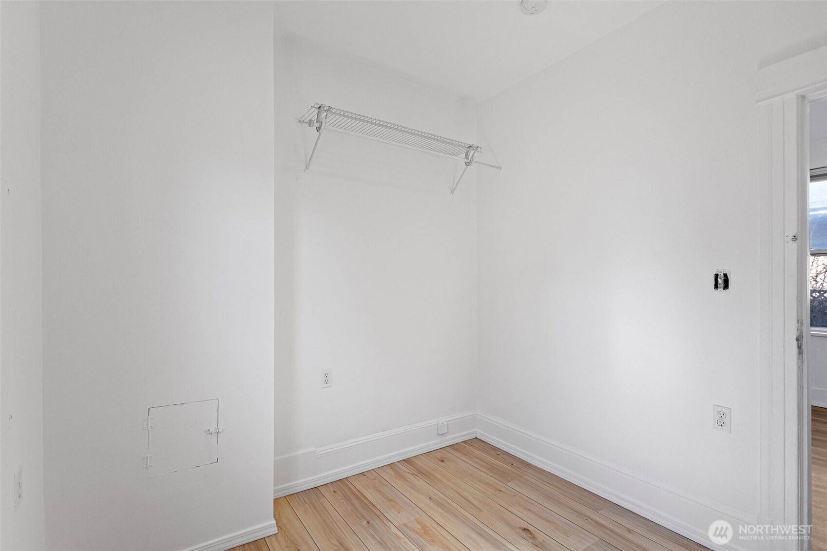 913 24th Avenue E Seattle WA 98112