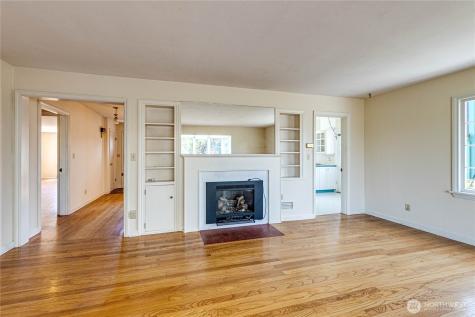 1415 E 2nd Street Port Angeles WA 98362