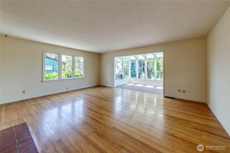 1415 E 2nd Street Port Angeles WA 98362