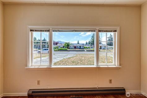 1415 E 2nd Street Port Angeles WA 98362