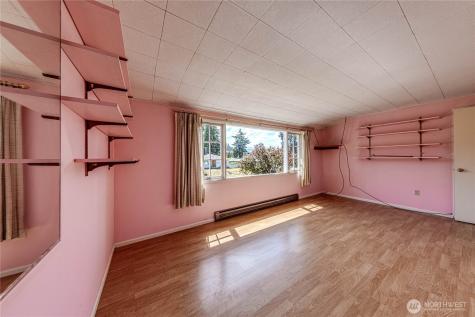 1415 E 2nd Street Port Angeles WA 98362