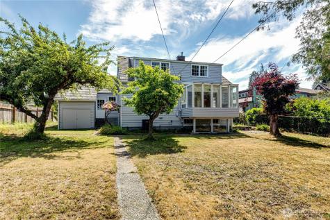 1415 E 2nd Street Port Angeles WA 98362