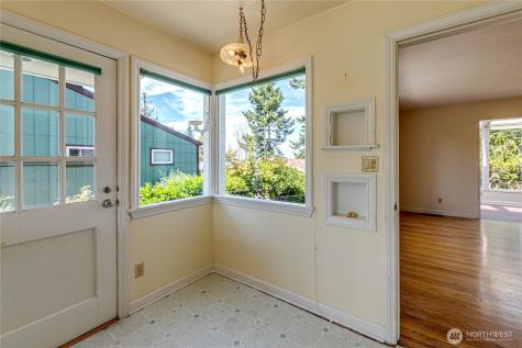 1415 E 2nd Street Port Angeles WA 98362