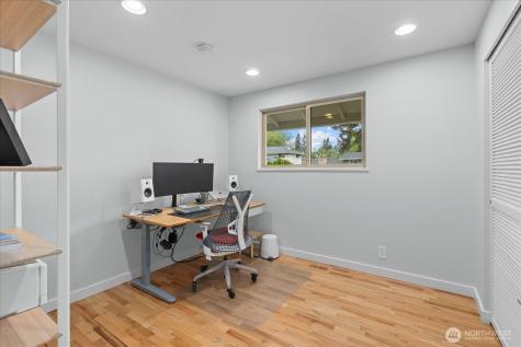17013 NE 18th Street Bellevue WA 98008