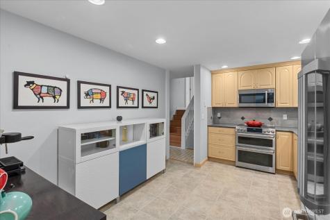 17013 NE 18th Street Bellevue WA 98008