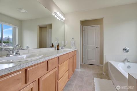 5488 Buckhorn Way Mount Vernon WA 98273