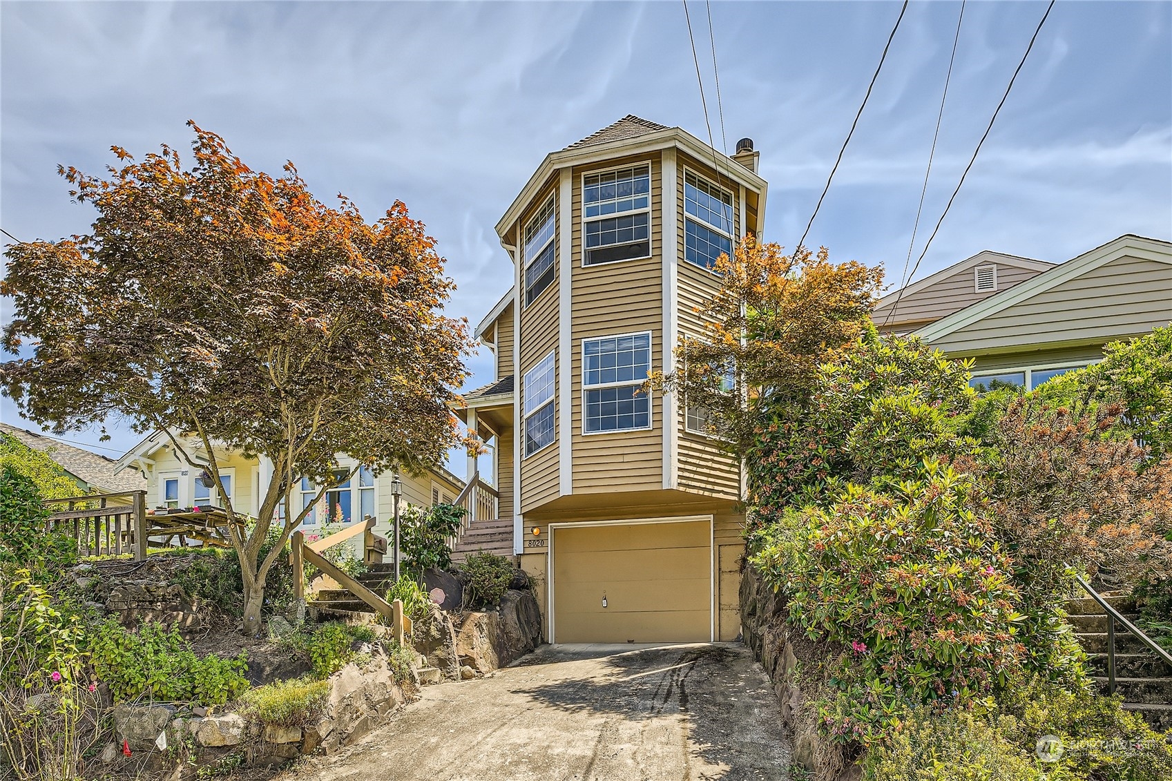 8020 Meridian Avenue N Seattle WA 98103