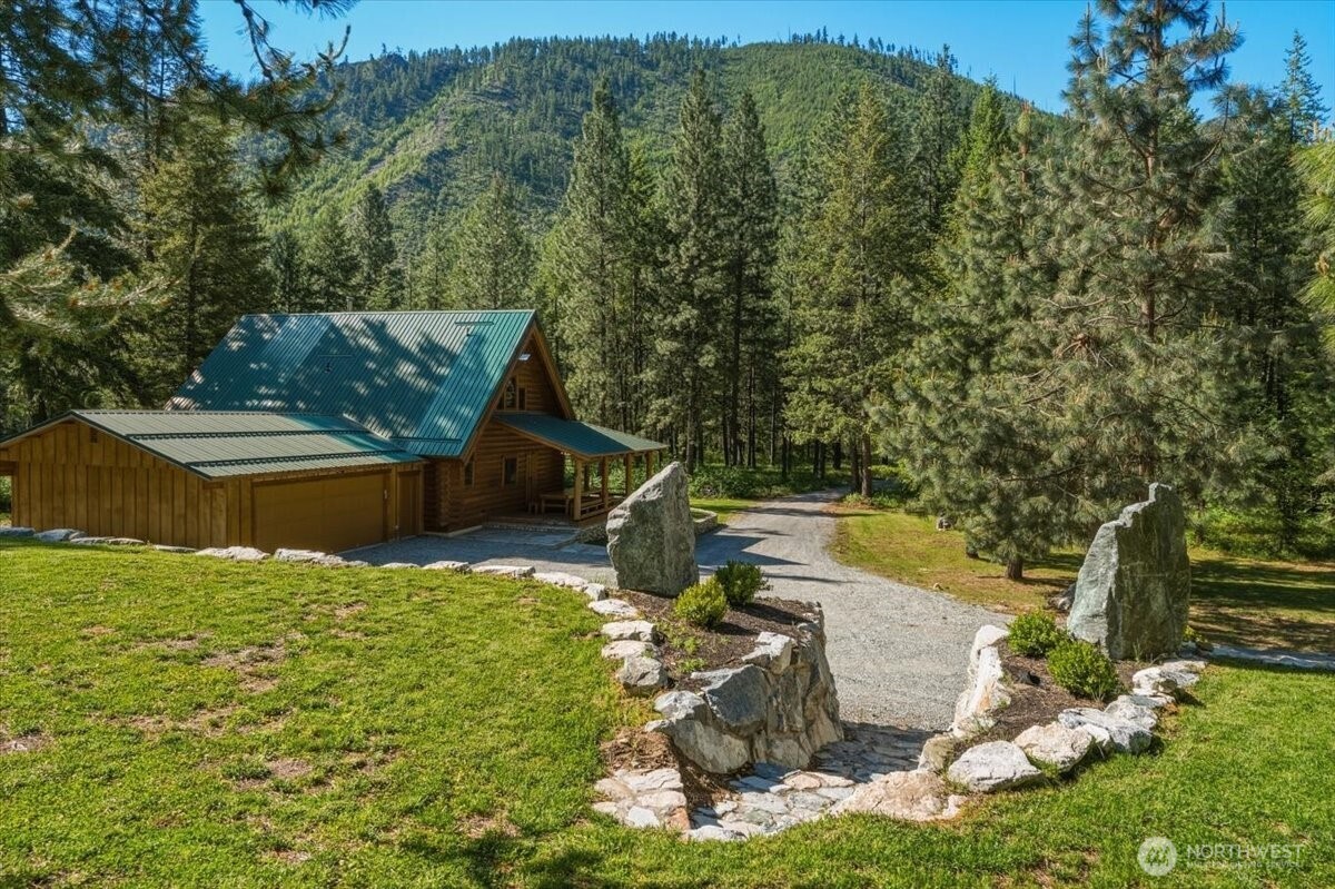 2250 First Creek Road Chelan WA 98816