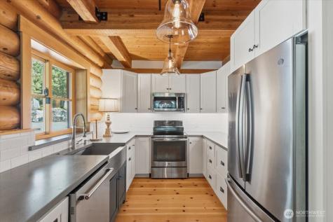 2250 First Creek Road Chelan WA 98816