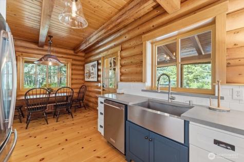 2250 First Creek Road Chelan WA 98816