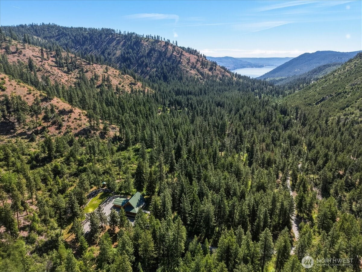 2250 First Creek Road Chelan WA 98816