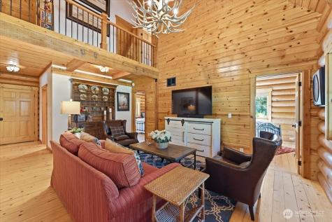 2250 First Creek Road Chelan WA 98816