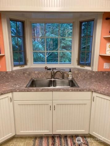 950 N Potlatch Drive Hoodsport WA 98548