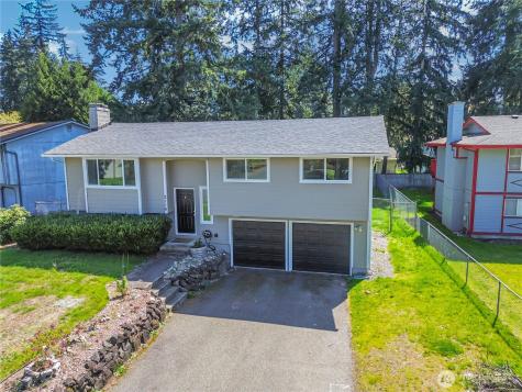 2116 E 150th Street E Tacoma WA 98445
