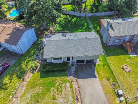 2116 E 150th Street E Tacoma WA 98445