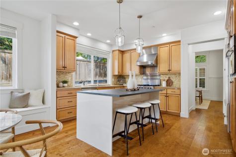 10504 NE 114th Lane Kirkland WA 98033