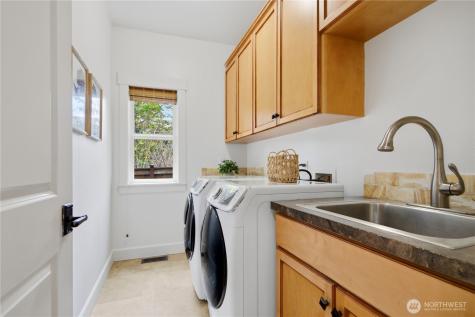 10504 NE 114th Lane Kirkland WA 98033
