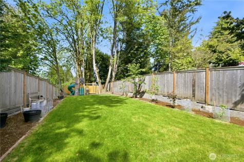 10504 NE 114th Lane Kirkland WA 98033