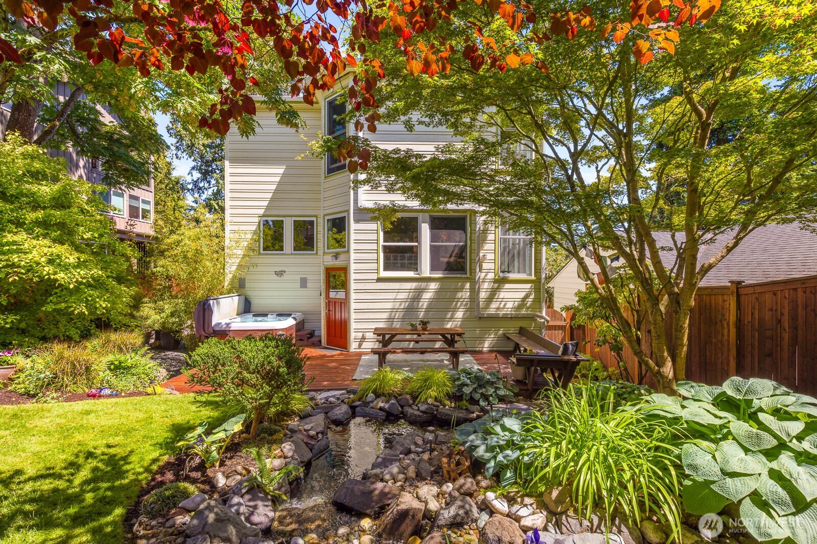 8819 Ashworth Avenue N Seattle WA 98103