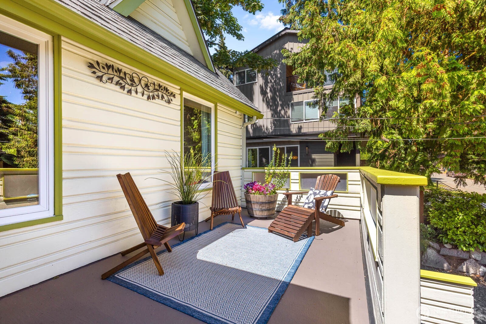 8819 Ashworth Avenue N Seattle WA 98103