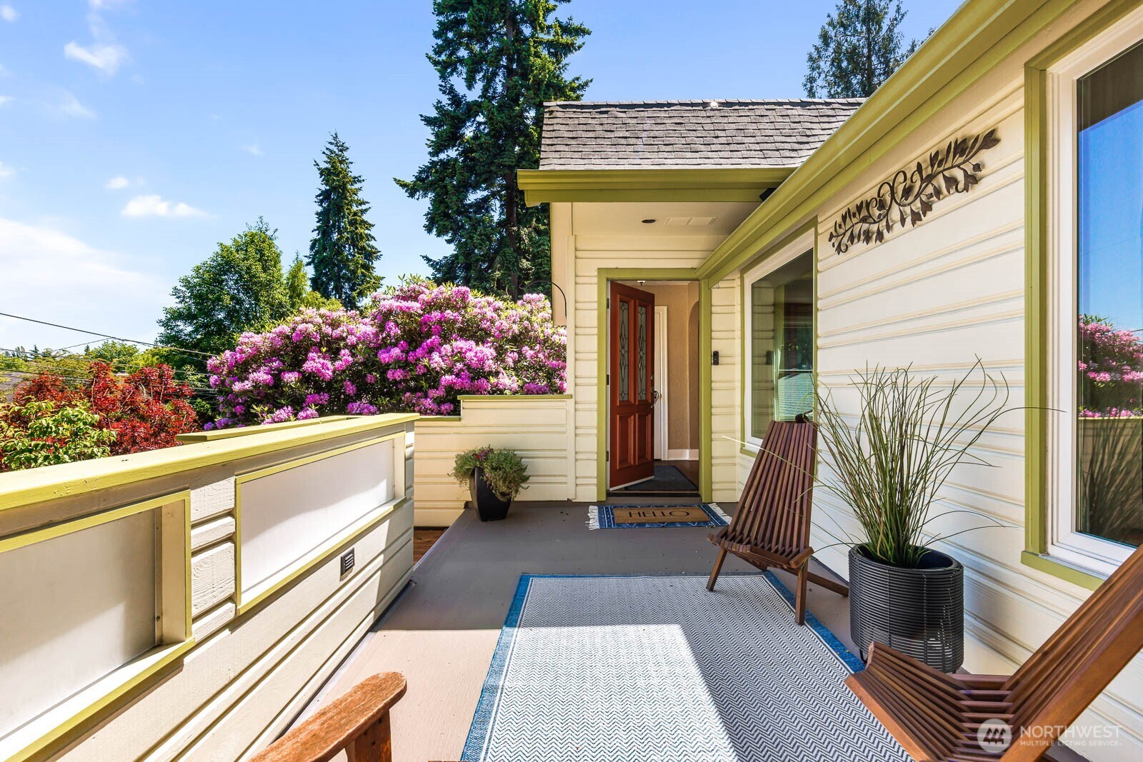 8819 Ashworth Avenue N Seattle WA 98103