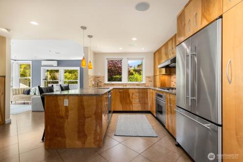 8819 Ashworth Avenue N Seattle WA 98103