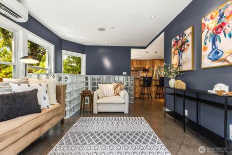 8819 Ashworth Avenue N Seattle WA 98103