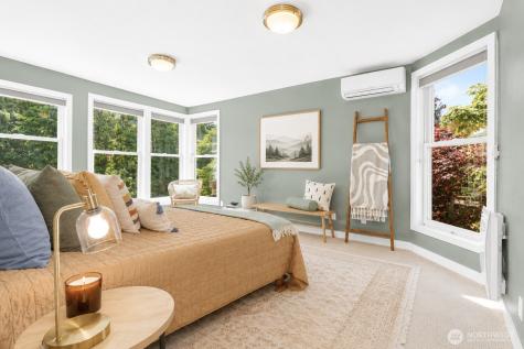 8819 Ashworth Avenue N Seattle WA 98103