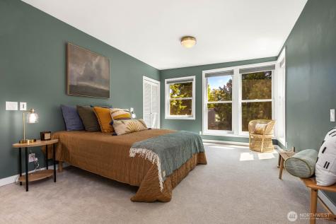 8819 Ashworth Avenue N Seattle WA 98103