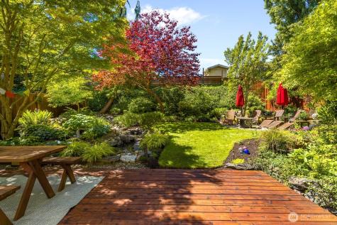 8819 Ashworth Avenue N Seattle WA 98103