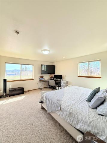 82 Epley Road Omak WA 98841