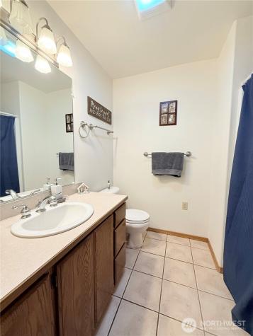 82 Epley Road Omak WA 98841
