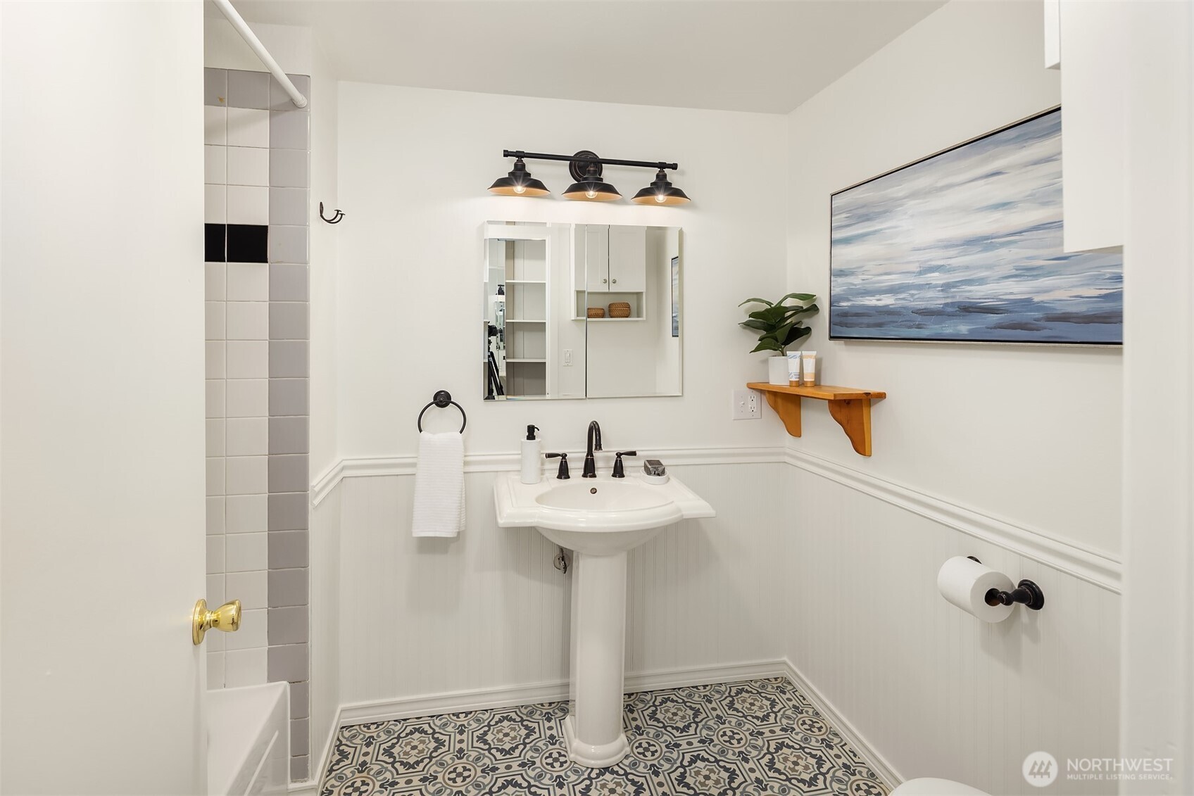 10743 14th Avenue NE Seattle WA 98125