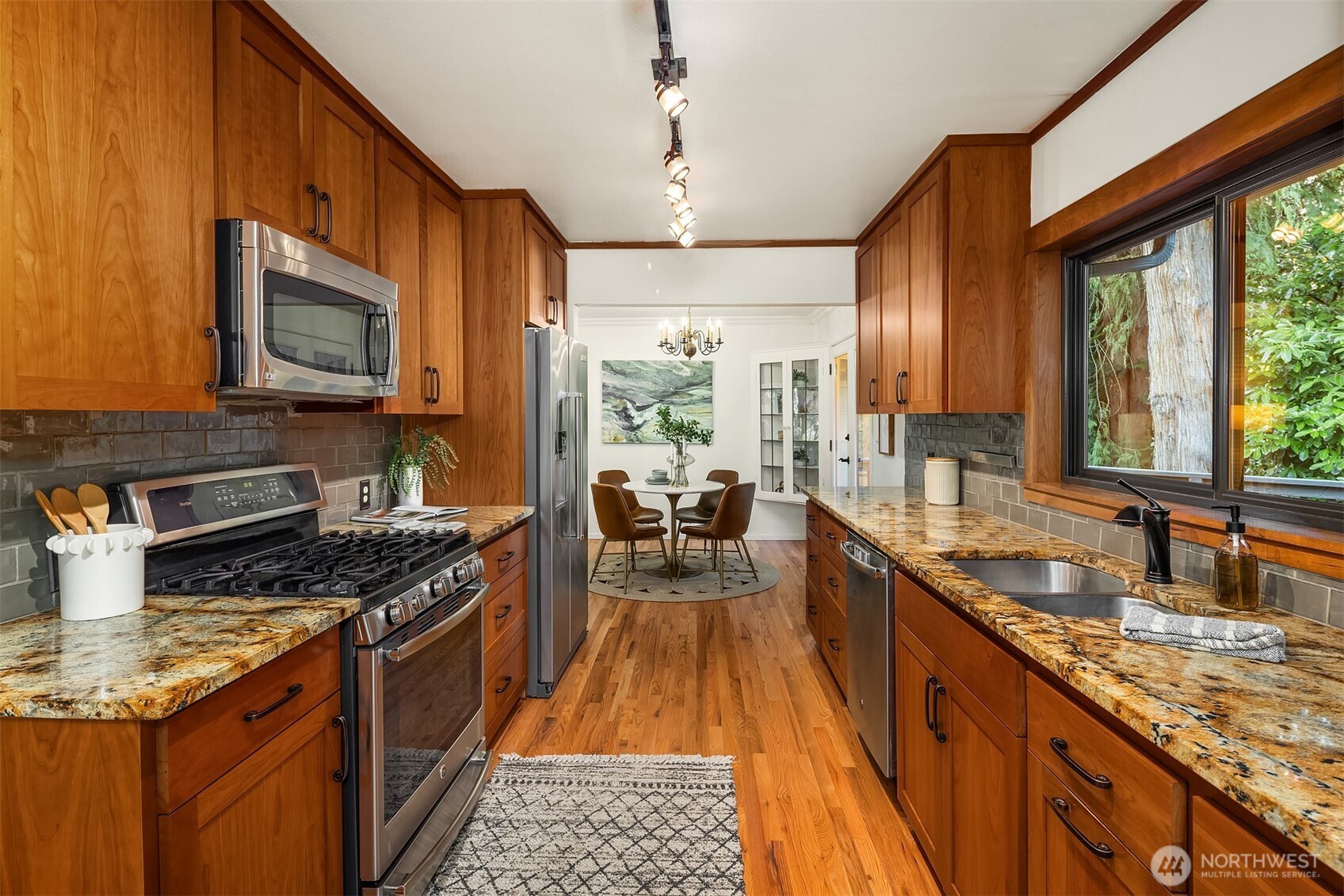 10743 14th Avenue NE Seattle WA 98125