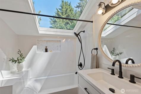 510 N 138th Street Seattle WA 98133