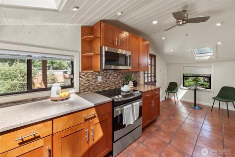 510 N 138th Street Seattle WA 98133