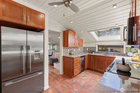 510 N 138th Street Seattle WA 98133