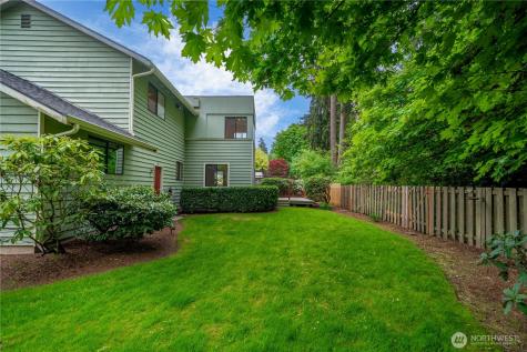3811 S 255th Place Kent WA 98032